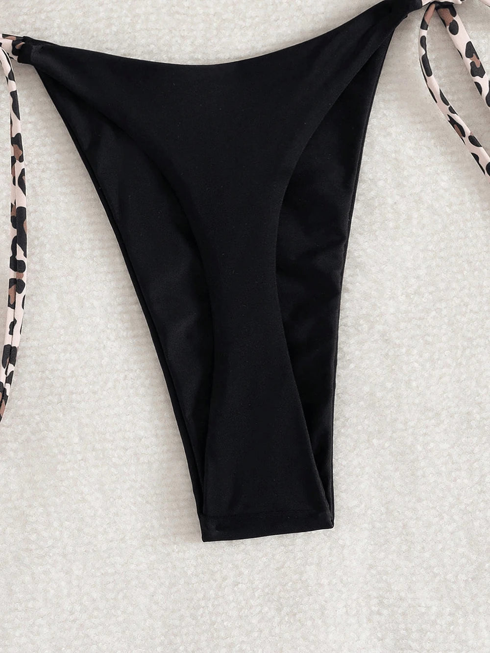 Triangle Thong Swimwear Leopard Tie